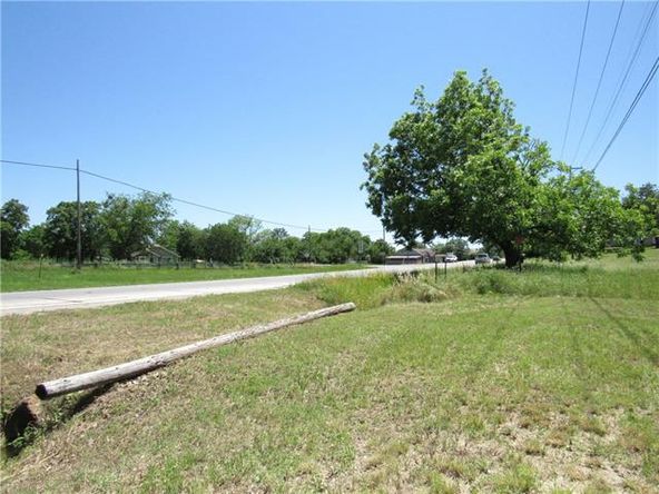 1220 W Hubbard St, Mineral Wells, TX 76067